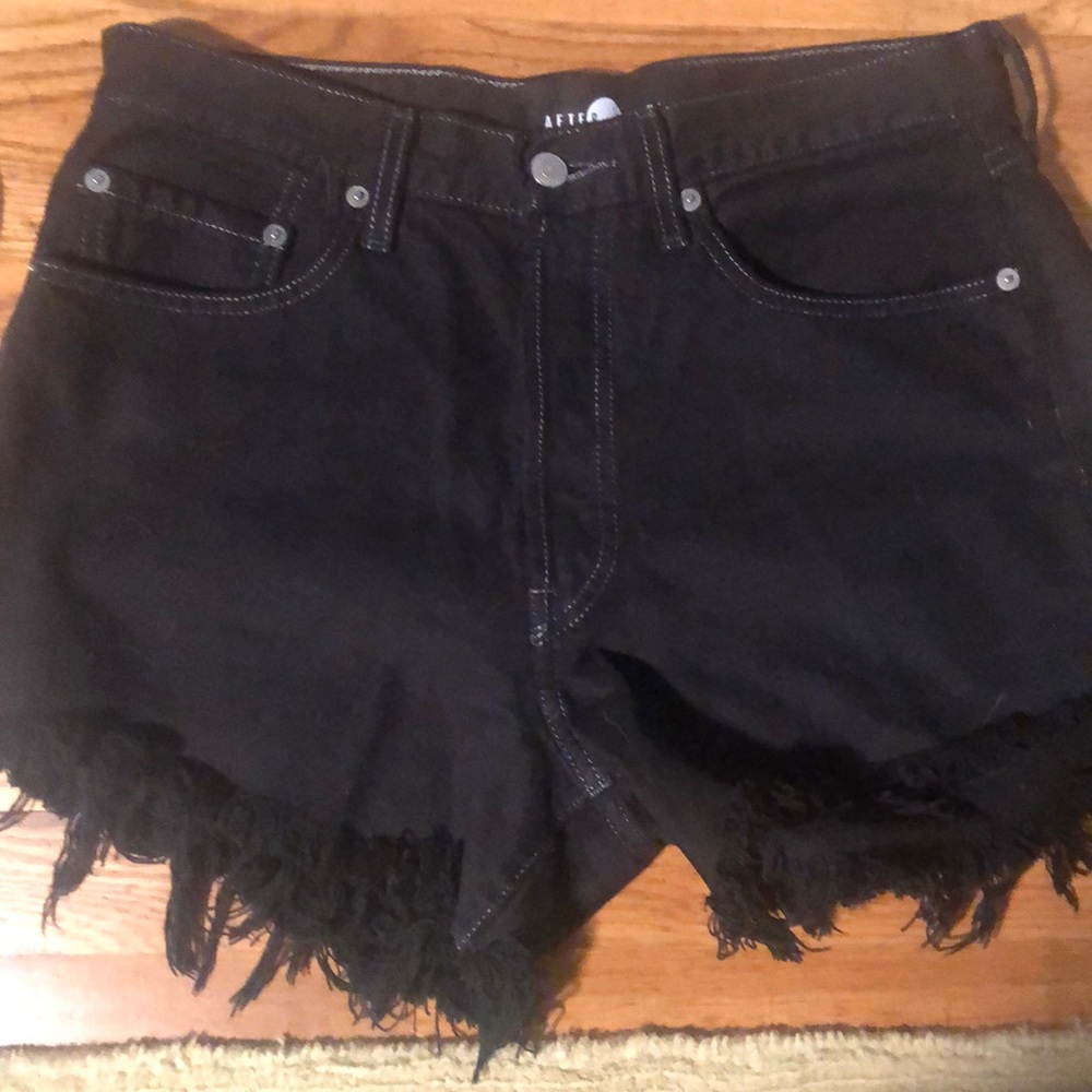 Levi’s black 501 denim shorts